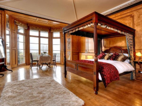 Гостиница Bay Villa  Грэйнг Оувер Сэндс